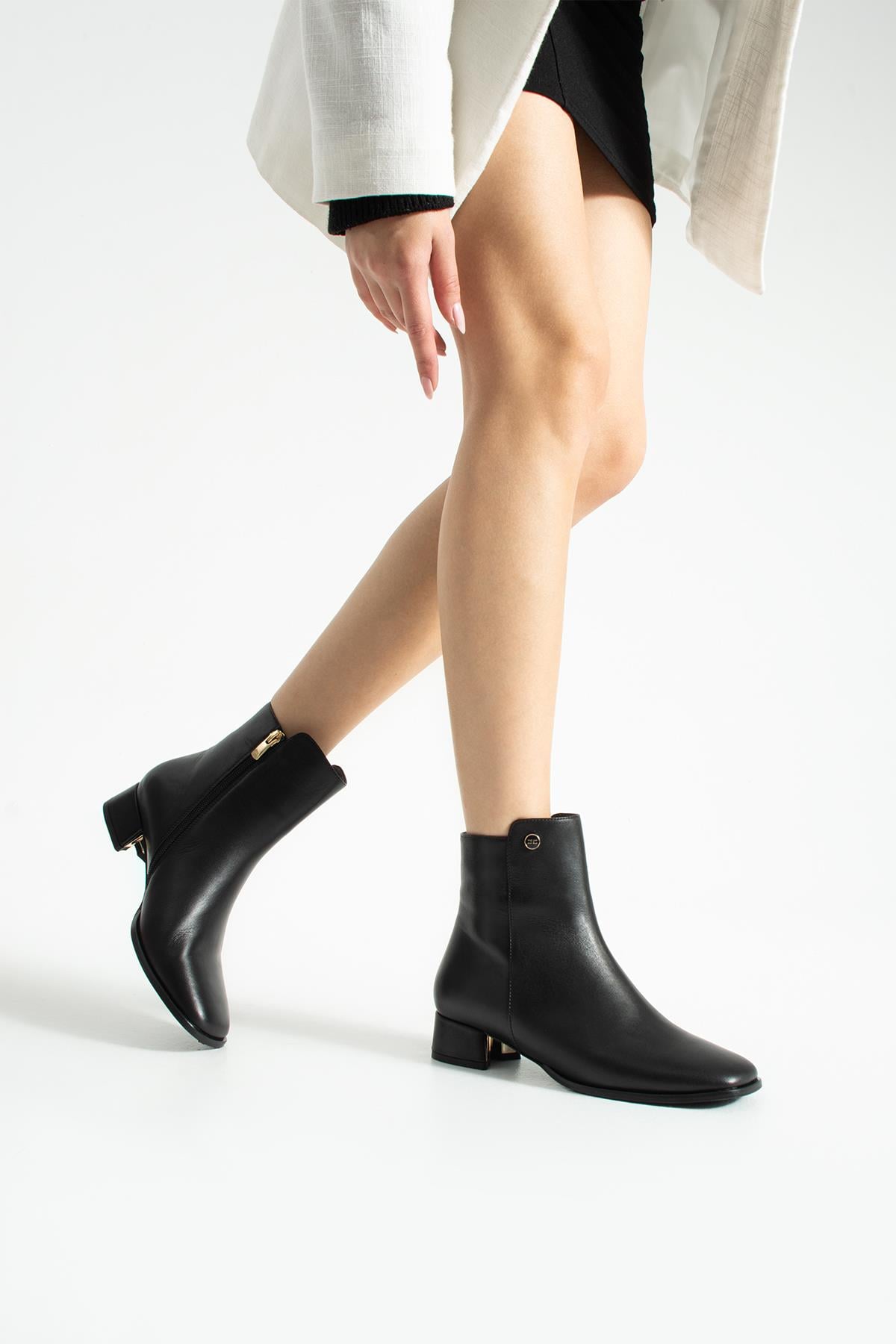 Kadın Hakiki Deri Bot Siyah