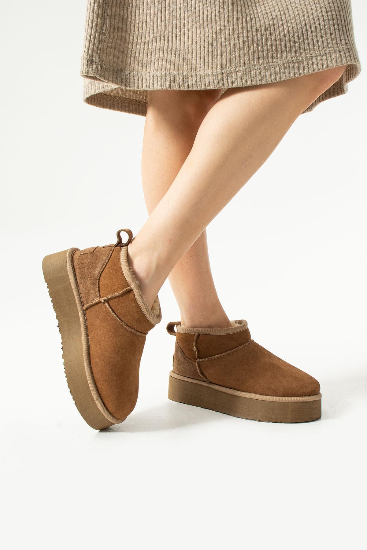 Kadın Kürklü Bot Taba