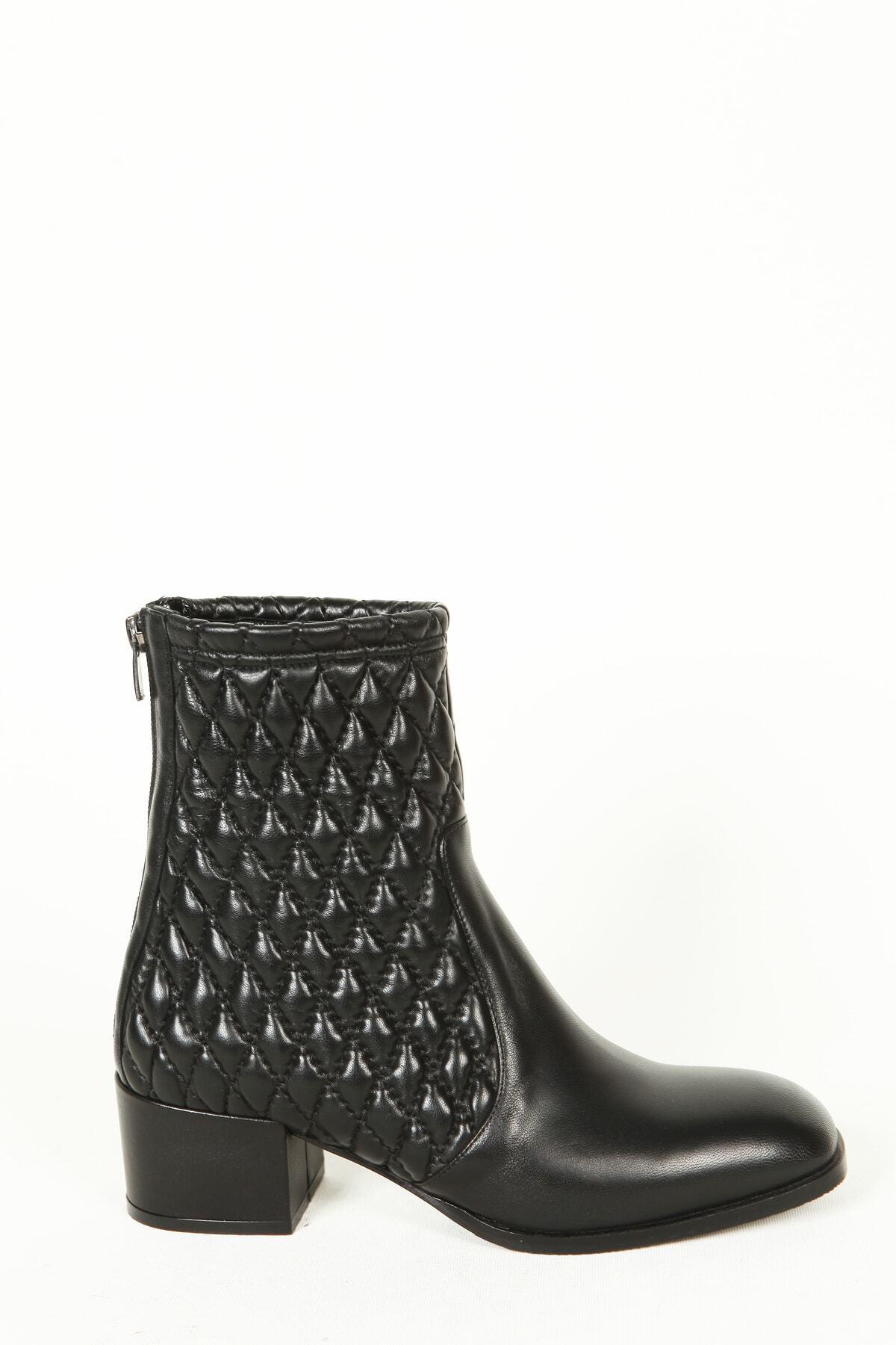 Kadın Siyah Hakiki Deri Tasarım Bot