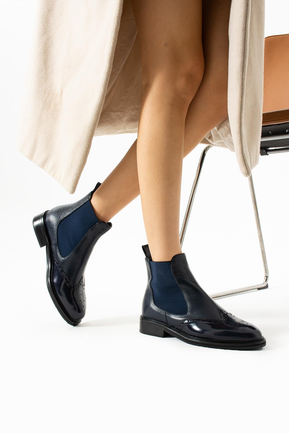 Kadın Hakiki Deri Bot Lacivert