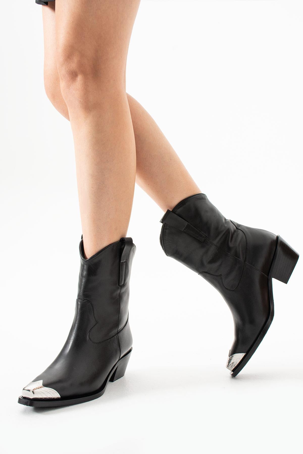 Kadın Hakiki Deri Bot Siyah