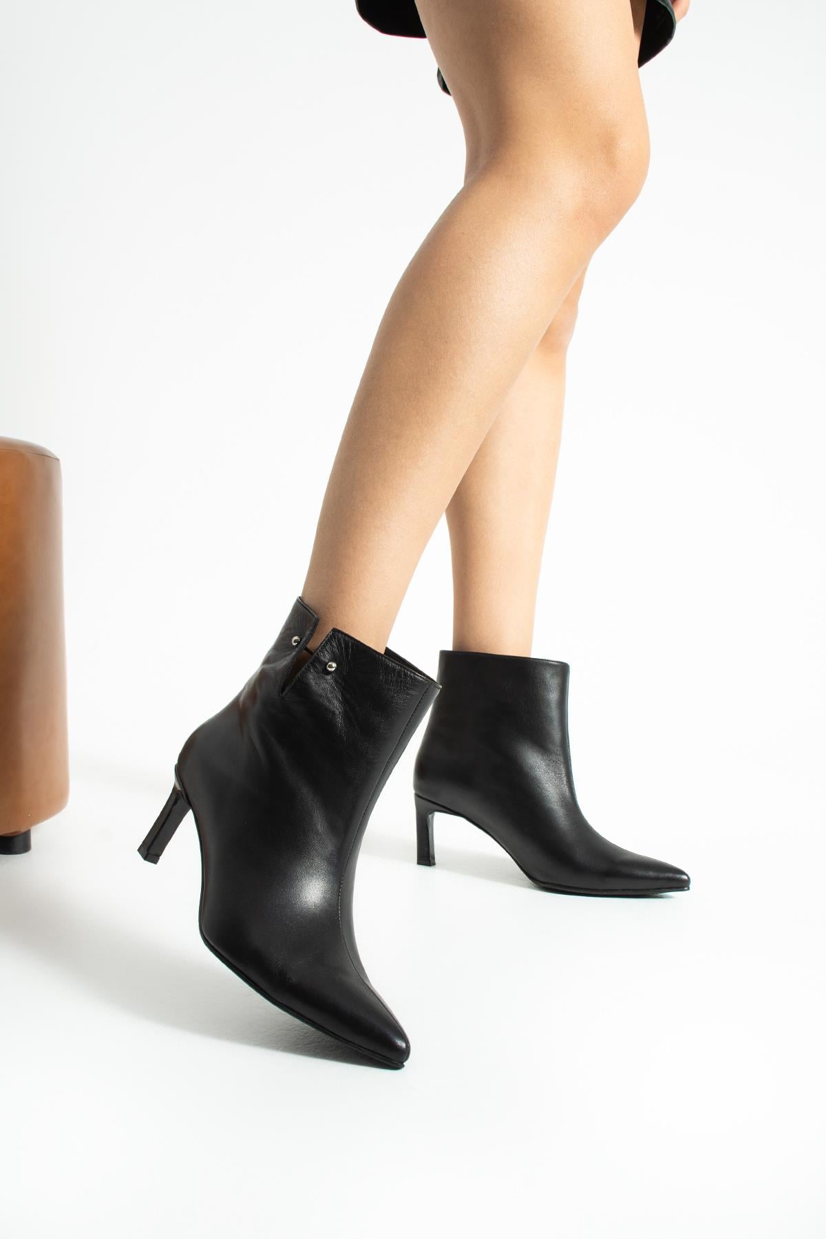 Kadın Hakiki Deri Bot Siyah