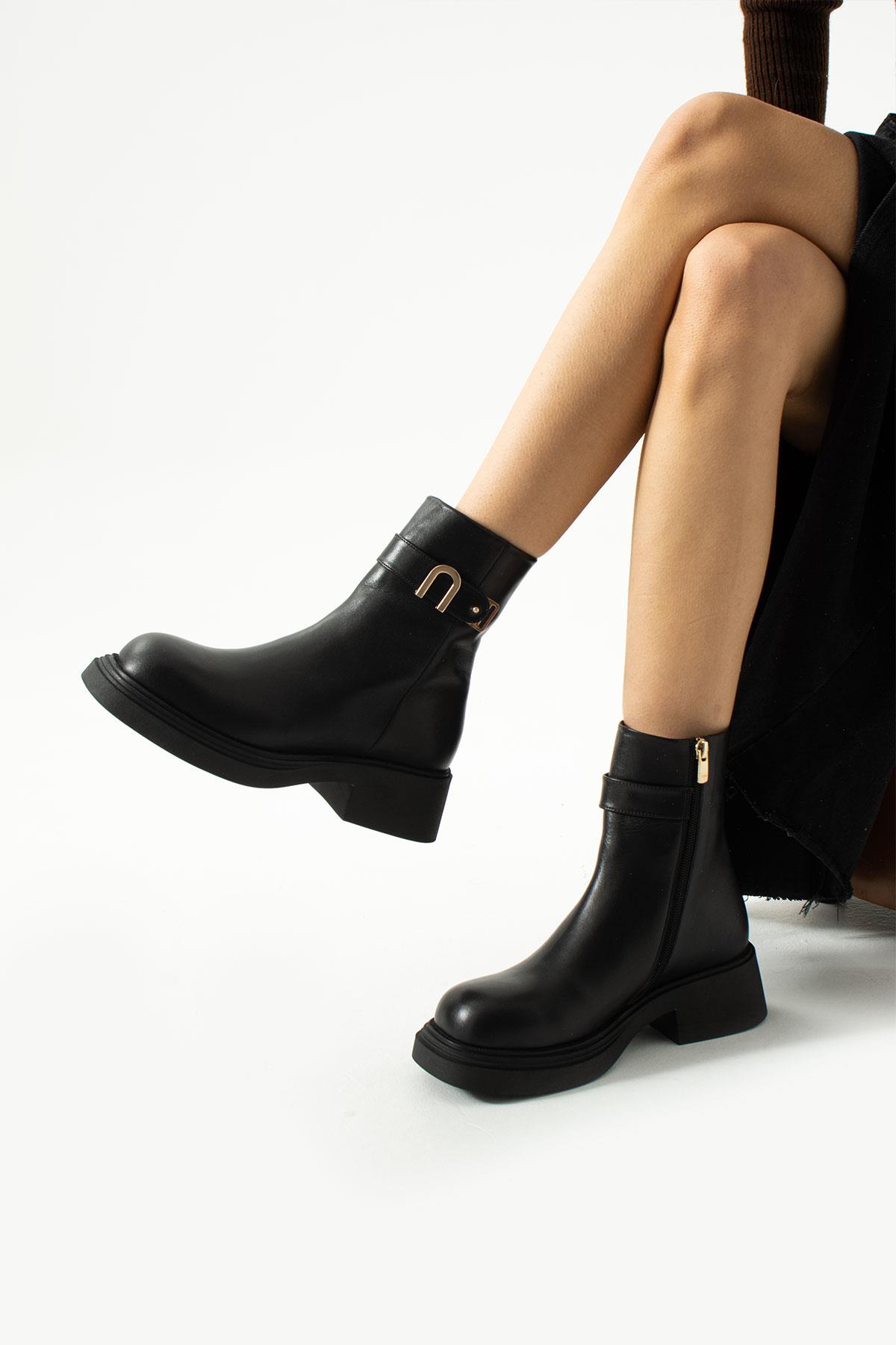 Kadın Hakiki Deri Bot Siyah