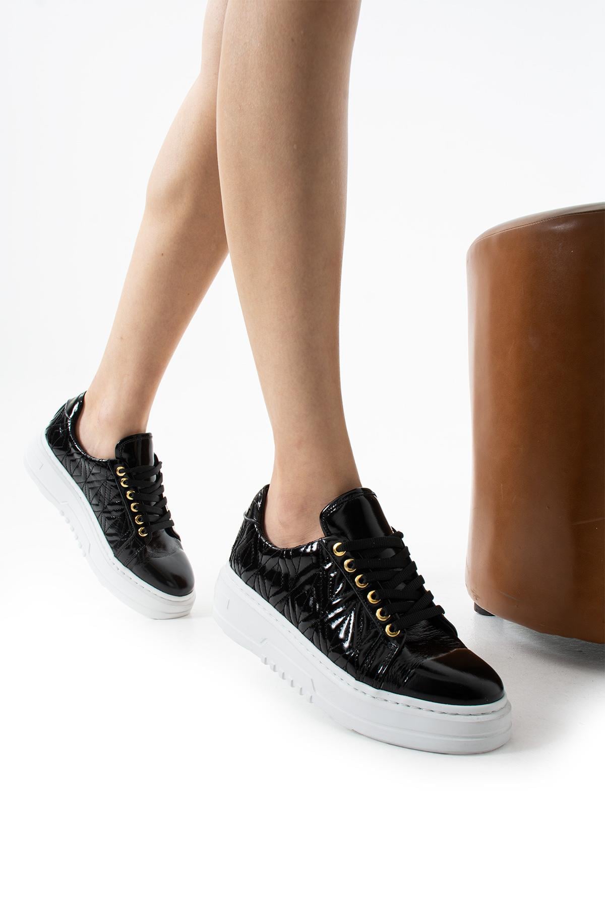 Kadın Hakiki Deri Sneaker Siyah Rugan