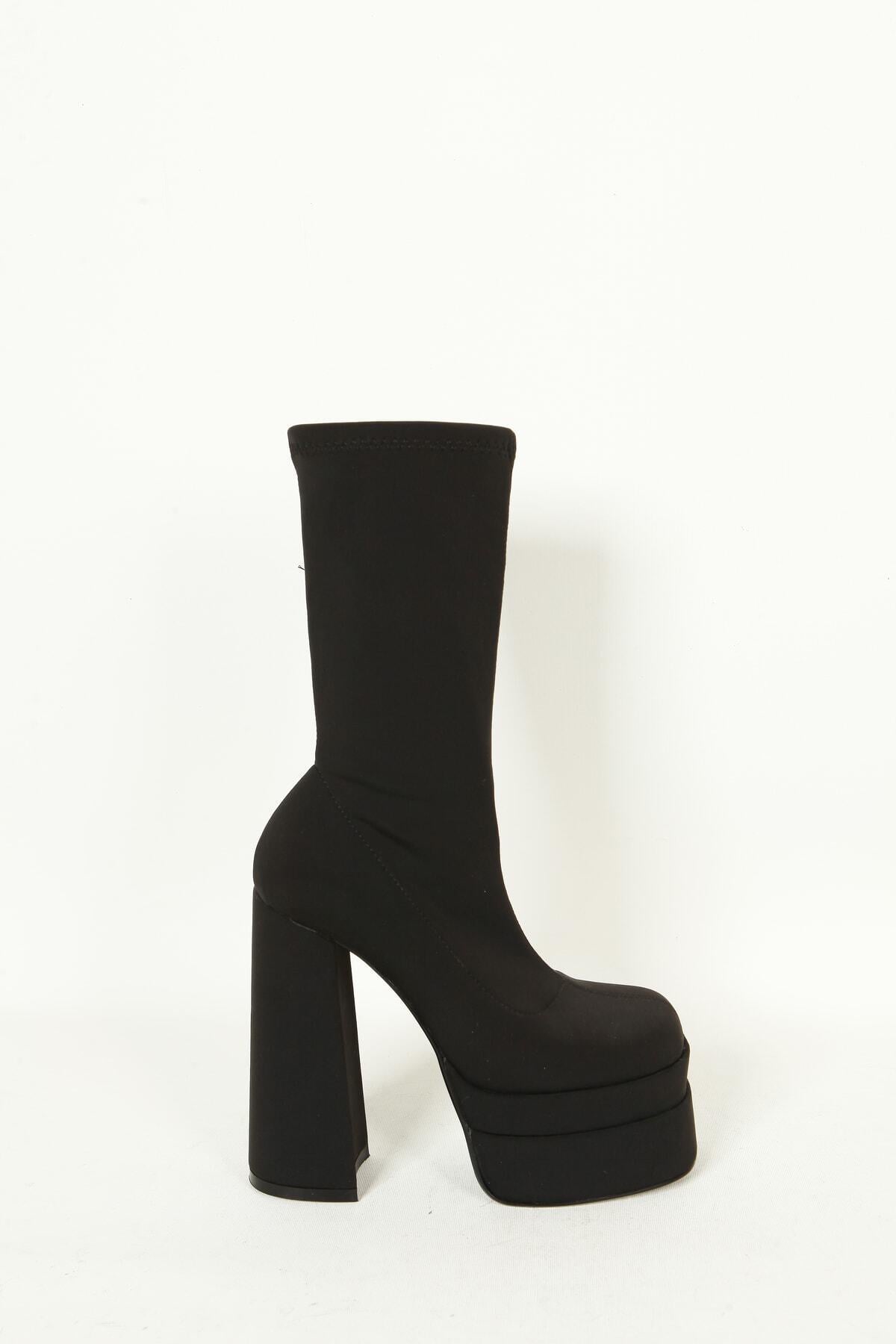 Kadın Siyah Strec Platformlu Bot