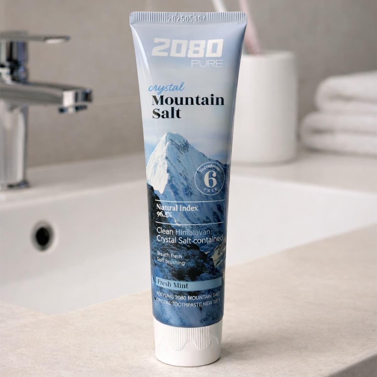 Dental Clinic 2080 Crystal Salt Toothpaste - Dağ Tuzu İçeren Diş Macunu