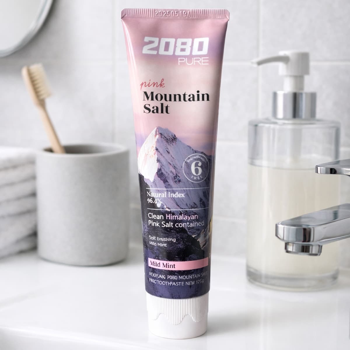 Dental Clinic 2080 Pink Salt Toothpaste - Pembe Himalaya Tuzu içeren Diş Macunu