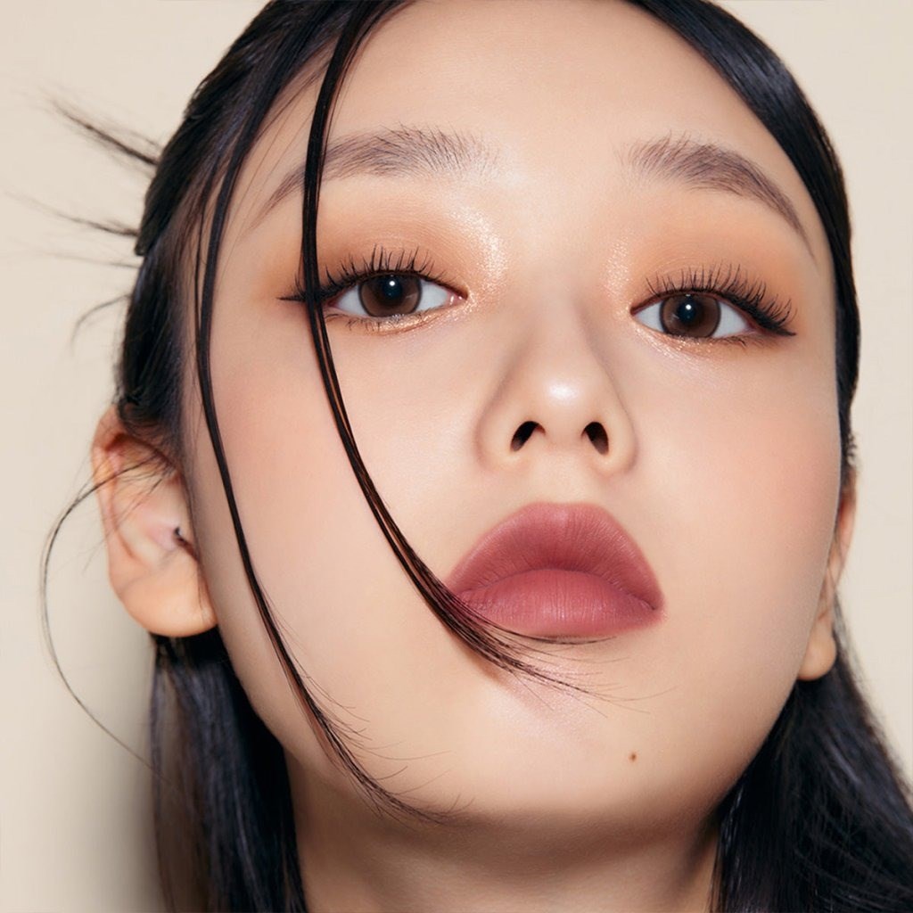 Etude Lash Up Comb Mascara - Tarak Fırçalı Hacim Ash Black