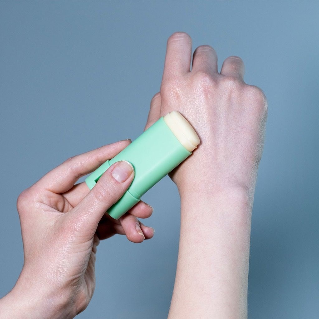 VioGlam Cotton Matte Sun Stick - Mat Bitiş Güneş Kremi