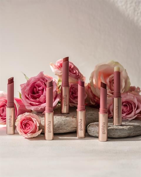 Rose Kiss Dawn