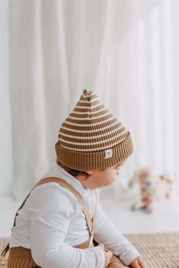 Organic Knitted Baby Tight with Suspenders & Double Sided Winter Hat- Cappuccino