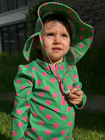 Önden Fermuarlı - Alttan Çıtçıtlı Mayo Kalpler Yeşil Pembe