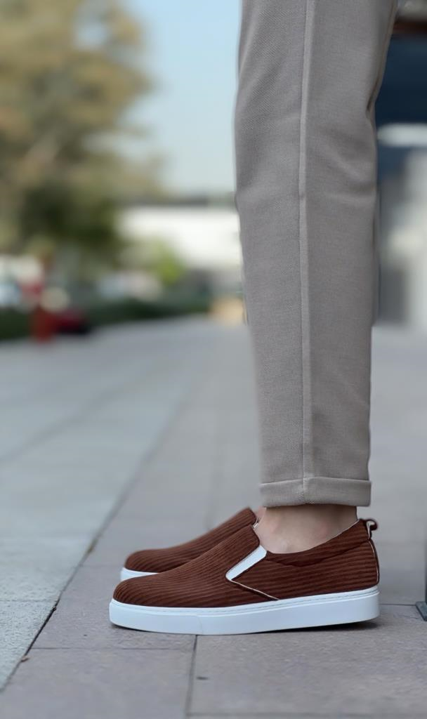 BA0339 Bağcıksız Kadife Kahverengi Beyaz Taban Günlük Erkek AyakkabıBA0339 Bağcıksız Kadife Kahverengi Beyaz Taban Günlük Erkek Ayakkabı