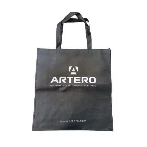 Artero Black Bag L (40 x 42 x 12 cm.) - A566