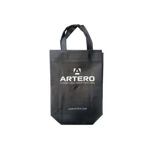 Artero Black Bag S (25 x 30 x 8 cm.) - A567