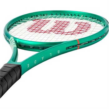 Wilson Blade 101 Team V10 Tenis Raketi 275 Gr. Kordajlı