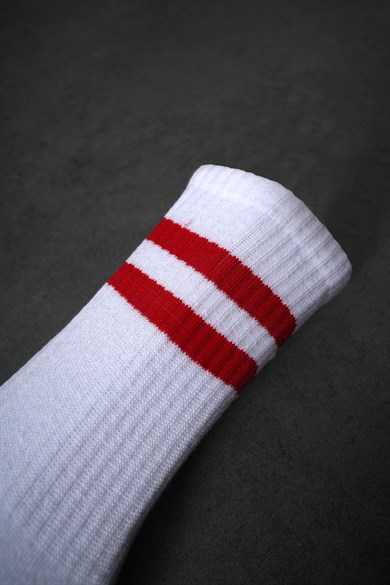 Beyaz Kırmızı Şeritli Çorap