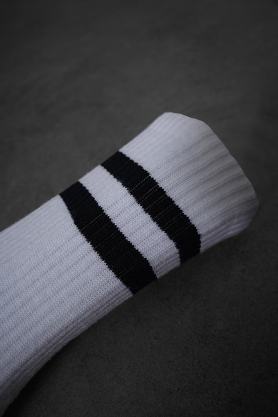 Beyaz Siyah Şeritli Çorap