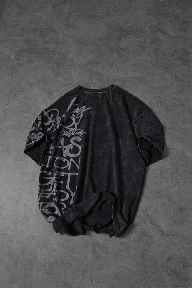 Erkek Antrasit Grafiti Yan Baskı Özel Yıkamalı Kumaş Oversize Tshirt