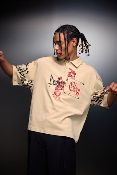 Erkek Bej Death or Glory Patchli Box Fit Polo Yaka Tshirt