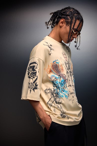 Erkek Bej La Familia Es Todo Oversize Tshirt