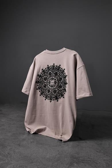 Erkek Bej Omuz ve Sırt Nakışlı Oversize Tshirt