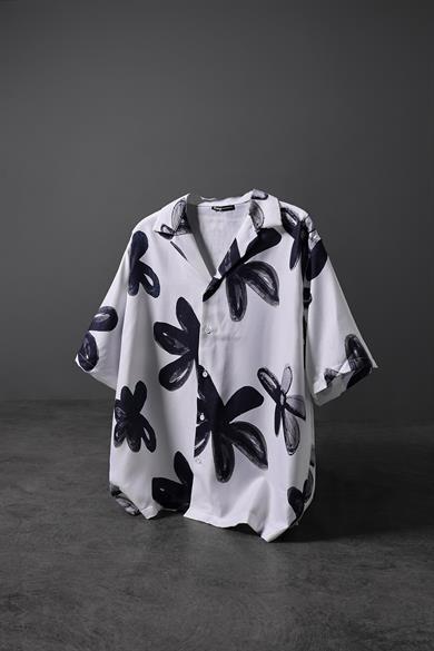 Erkek Beyaz Flow Pattern Oversize Kısa Kollu Gömlek