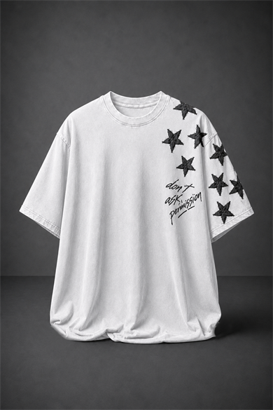 Erkek Beyaz Permission Aplike Nakışlı Oversize Tshirt