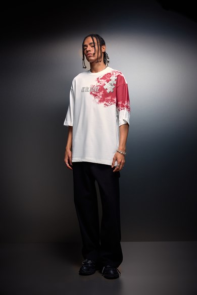Erkek Beyaz Puzzle Kabartma Baskılı Oversize Tshirt