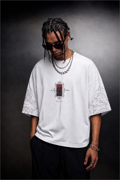 Erkek Beyaz Sanctum Kadife Patch Oversize Tshirt