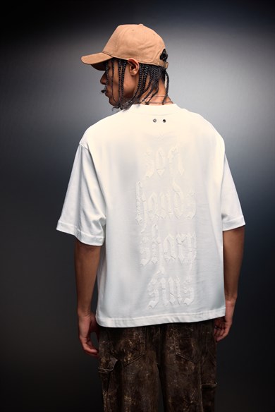 Erkek Beyaz Sharp Sin Kabartma Baskılı Box Fit Tshirt