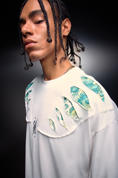 Erkek Beyaz Spine Efektli Baskılı Oversize Tshirt