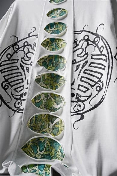 Erkek Beyaz Spine Efektli Baskılı Oversize Tshirt