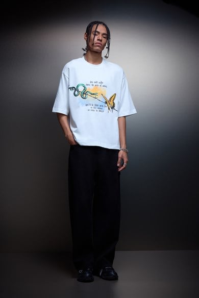 Erkek Beyaz Versus Box Fit Tshirt