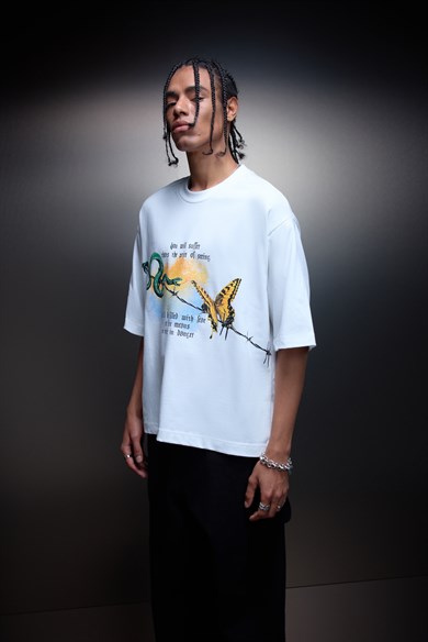 Erkek Beyaz Versus Box Fit Tshirt