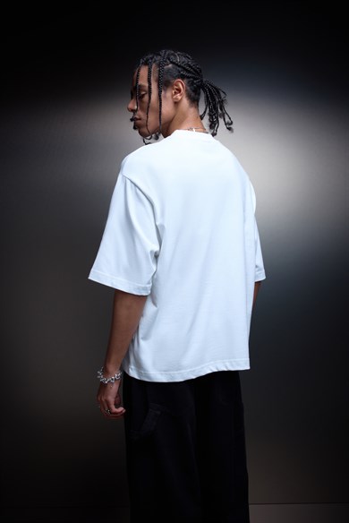 Erkek Beyaz Versus Box Fit Tshirt