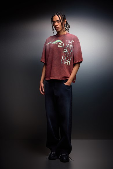 Erkek Bordo The Walls Box Fit Yıkama Efektli Tshirt