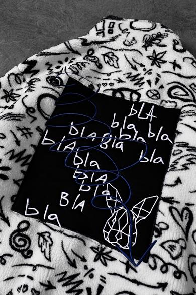 Erkek Ekru Desenli Patchli Yarım Fermuar Oversize Peluş Sweatshirt