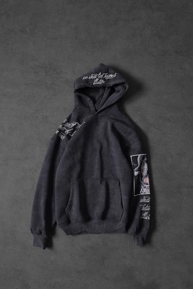 Erkek Füme İllusion Nakışlı Patchli Yıkamalı Oversize Kapüşonlu Sweatshirt