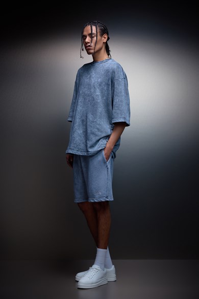 Erkek Gri Basic Yıkama Efektli Diz Üstü Şort