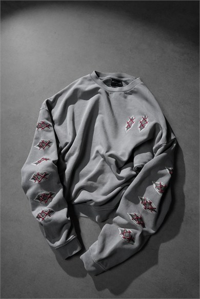 Erkek Gri Eyes Nakış Özel Yıkamalı Oversize Sweatshirt
