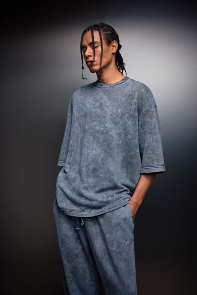 Erkek Gri Oversize Yıkama Efektli Basic Tshirt