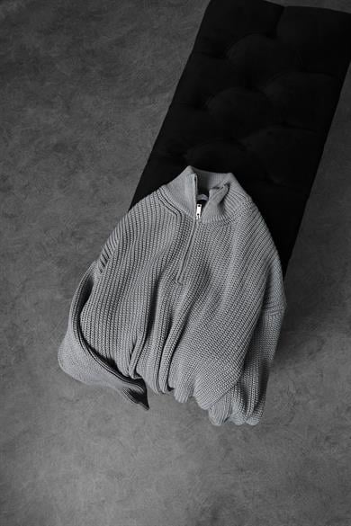 Erkek Gri Yarım Fermuar Oversize Örme Kazak