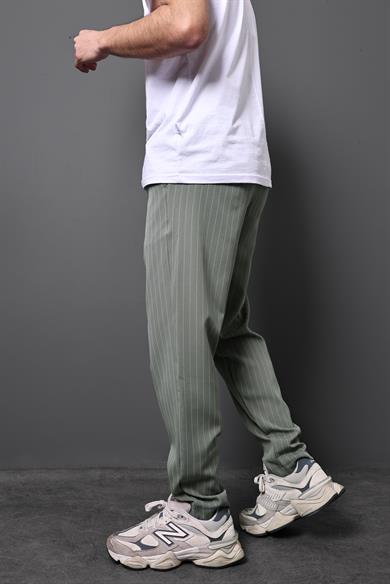 Erkek Haki Çizgili Pileli Regular Fit Pantolon