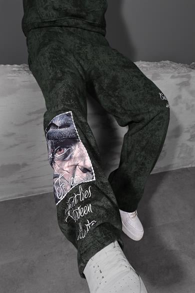 Erkek Haki İllusion Nakışlı Patchli Yıkamalı Baggy Eşofman