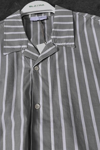 Erkek Haki Kalın Çizgili Oversize Kısa Kollu Gömlek