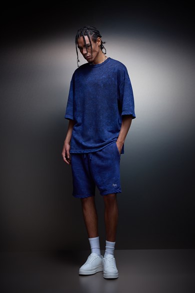 Erkek İndigo Basic Yıkama Efektli Diz Üstü Şort