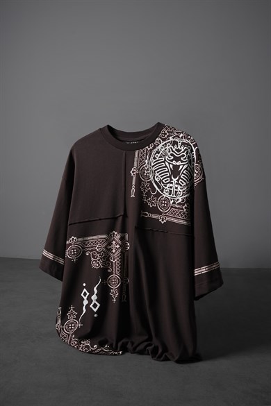 Erkek Kahverengi Regulan Kabartma Baskılı Oversize Tshirt