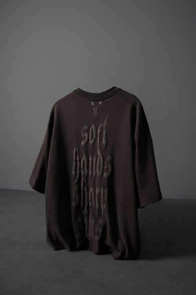 Erkek Kahverengi Sharp Sin Kabartma Baskılı Box Fit Tshirt