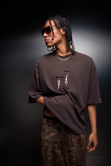 Erkek Kahverengi Suffer Patch Oversize Tshirt